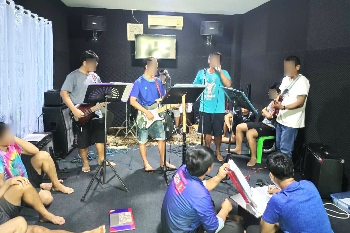 ภาพโครงการดนตรีบำบัด